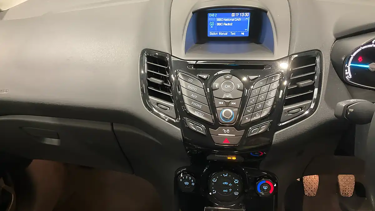 Used 2016 Ford Fiesta Zetec Blue - Interior and Exterior details 13