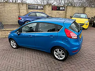 Used 2016 Ford Fiesta Zetec Blue - Interior and Exterior details 6