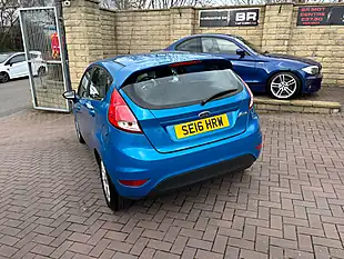 Used 2016 Ford Fiesta Zetec Blue - Interior and Exterior details 7