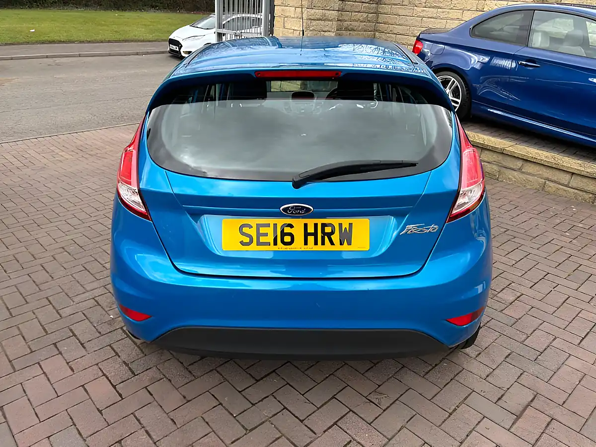 Used 2016 Ford Fiesta Zetec Blue - Interior and Exterior details 8