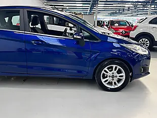 Used 2016 Ford Fiesta Zetec Blue - Interior and Exterior details 2