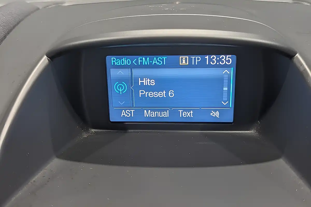 Used 2016 Ford Fiesta Zetec Brown - Interior and Exterior details 12