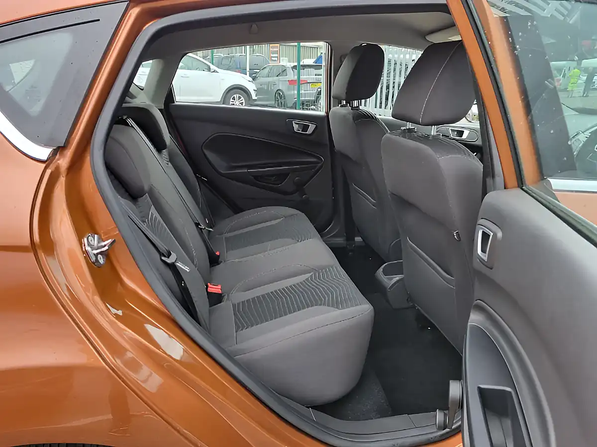 Used 2016 Ford Fiesta Zetec Copper Pulse Metallic - Interior and Exterior details 14