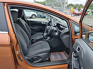 Used 2016 Ford Fiesta Zetec Copper Pulse Metallic - Interior and Exterior details 9