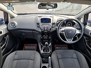 Used 2016 Ford Fiesta Zetec Deep Impact Blue - Interior and Exterior details 11