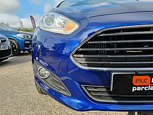 Used 2016 Ford Fiesta Zetec Deep Impact Blue - Interior and Exterior details 3