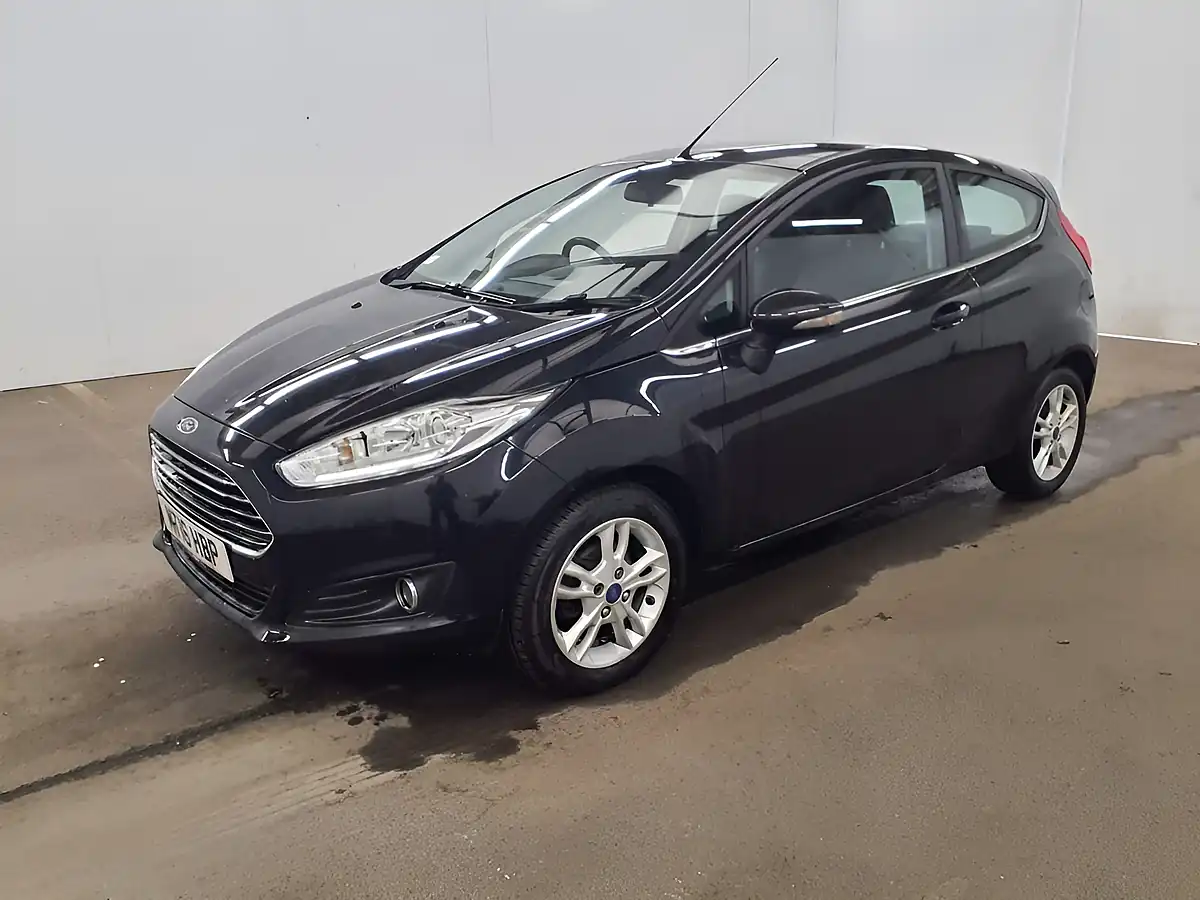 Used 2016 Ford Fiesta Zetec Edition Black - Interior and Exterior details 4