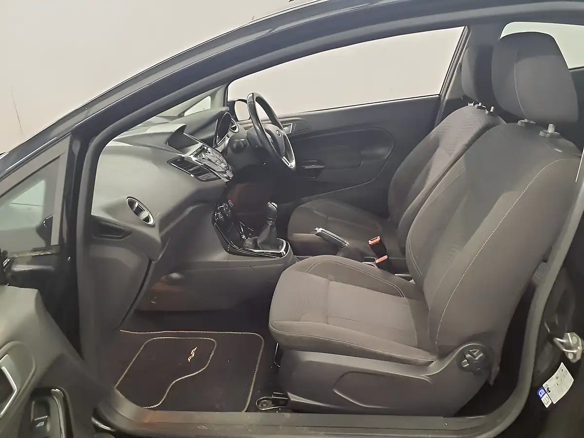 Used 2016 Ford Fiesta Zetec Edition Black - Interior and Exterior details 7