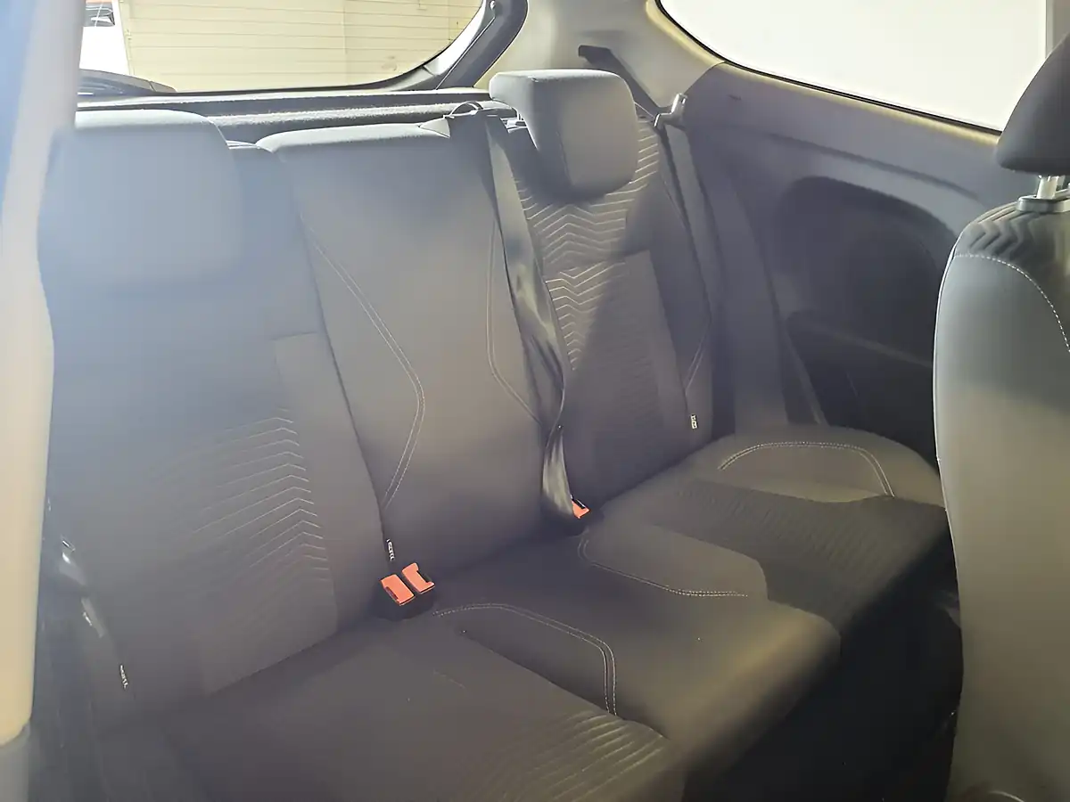 Used 2016 Ford Fiesta Zetec Edition Black - Interior and Exterior details 9