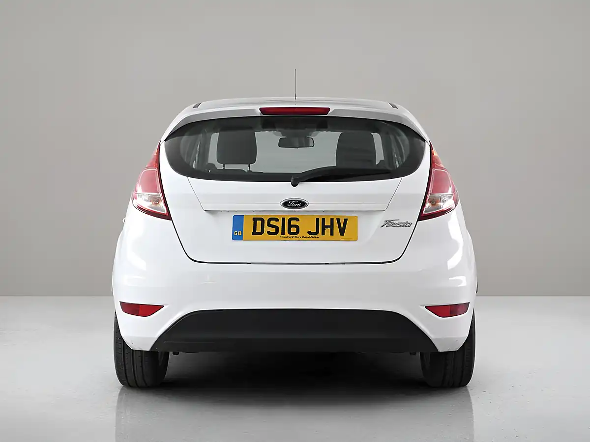 Used 2016 Ford Fiesta Zetec Edition White - Interior and Exterior details 6