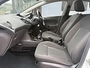 Used 2016 Ford Fiesta Zetec Frozen White - Interior and Exterior details 9