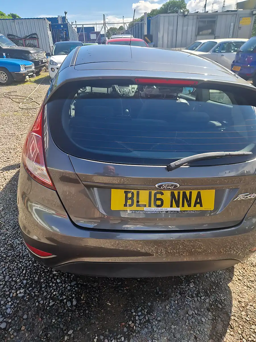 Used 2016 Ford Fiesta Zetec Grey - Interior and Exterior details 6