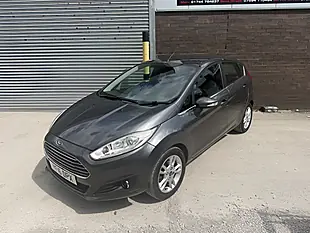 Used 2016 Ford Fiesta Zetec Grey - Interior and Exterior details 4
