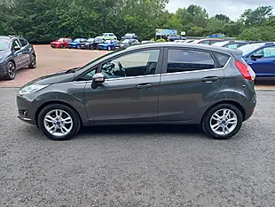 Used 2016 Ford Fiesta Zetec Grey - Interior and Exterior details 4