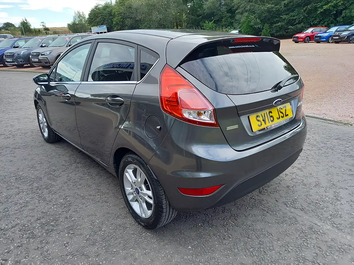 Used 2016 Ford Fiesta Zetec Grey - Interior and Exterior details 5