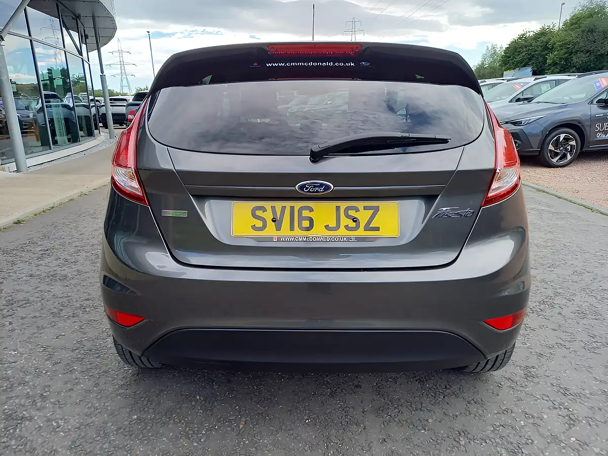Used 2016 Ford Fiesta Zetec Grey - Interior and Exterior details 6
