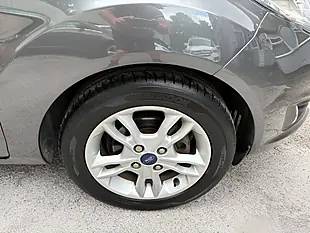 Used 2016 Ford Fiesta Zetec Grey - Interior and Exterior details 11