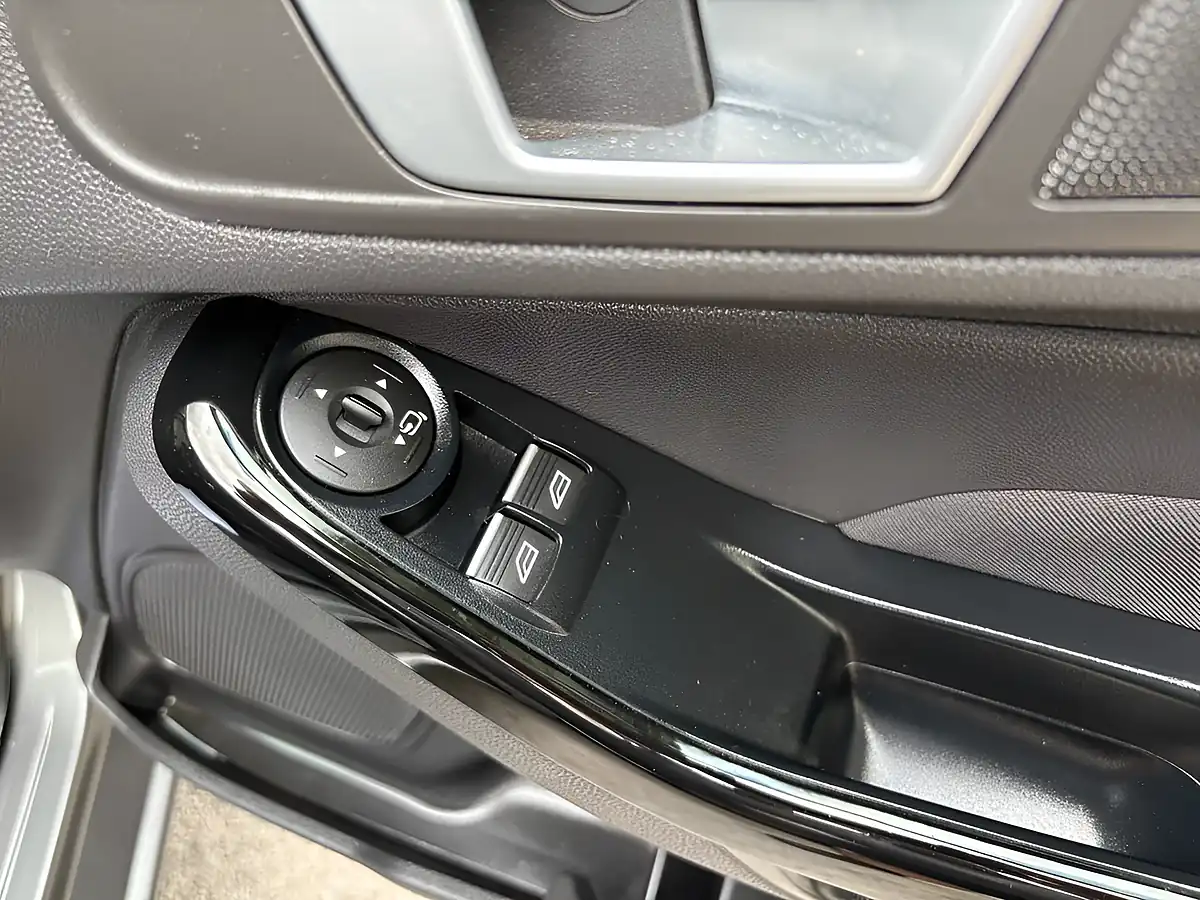 Used 2016 Ford Fiesta Zetec Grey - Interior and Exterior details 13