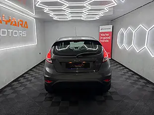 Used 2016 Ford Fiesta Zetec Grey - Interior and Exterior details 10