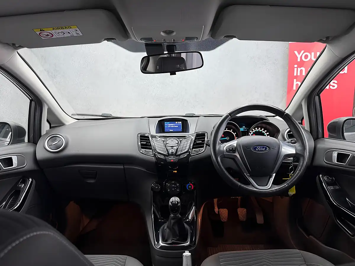 Used 2016 Ford Fiesta Zetec Grey - Interior and Exterior details 20