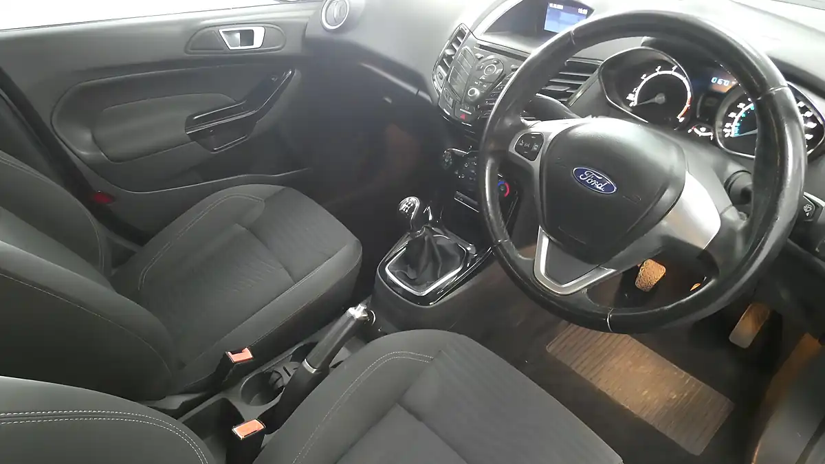 Used 2016 Ford Fiesta Zetec Grey - Interior and Exterior details 4