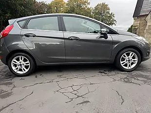 Used 2016 Ford Fiesta Zetec Magnetic Grey - Interior and Exterior details 10