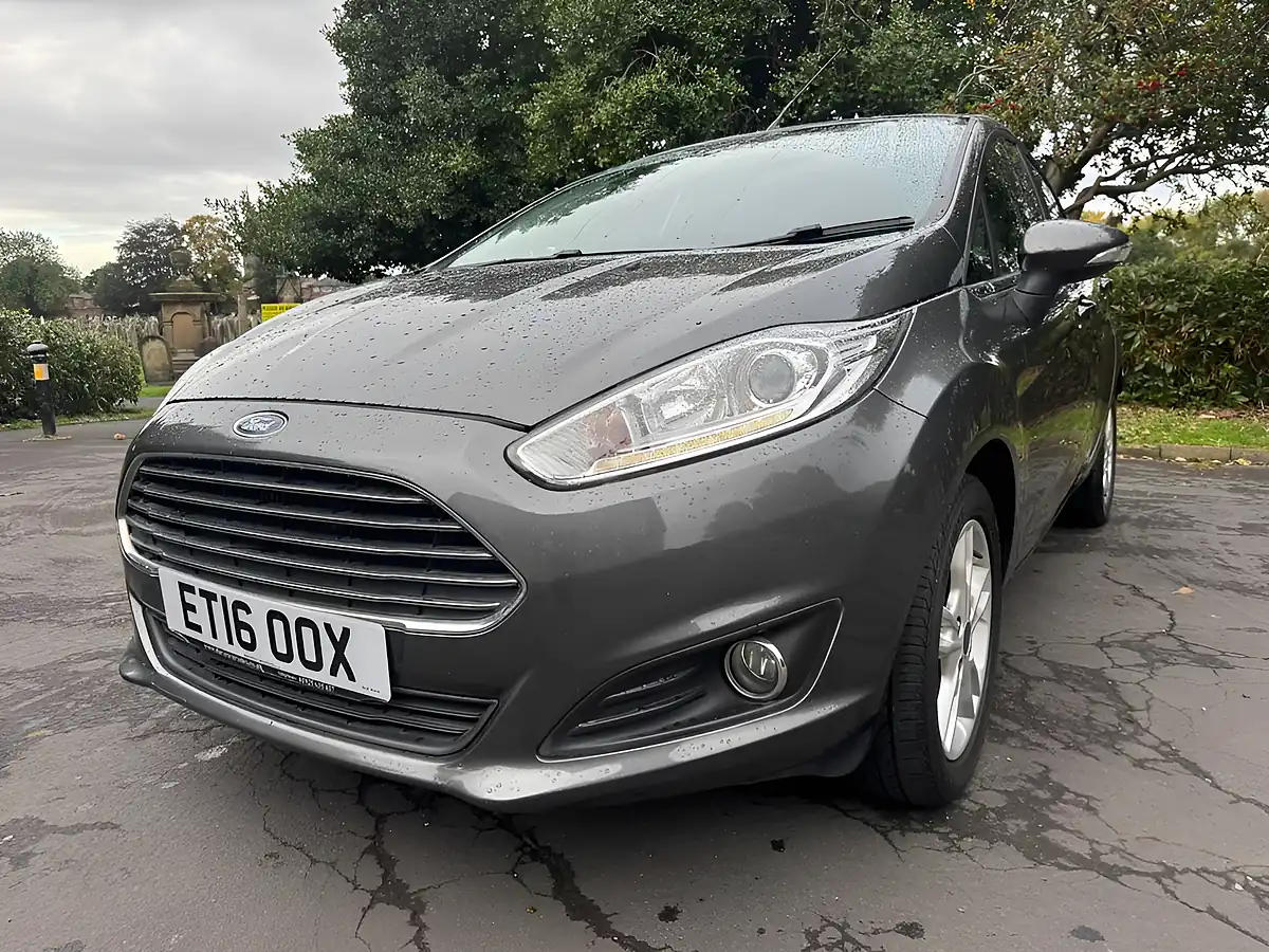 Used 2016 Ford Fiesta Zetec Magnetic Grey - Interior and Exterior details 2