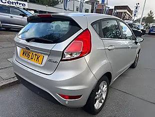 Used 2016 Ford Fiesta Zetec Moondust Silver - Interior and Exterior details 3