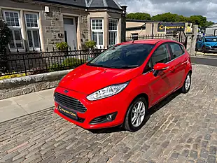 Used 2016 Ford Fiesta Zetec Race Red - Interior and Exterior details 11