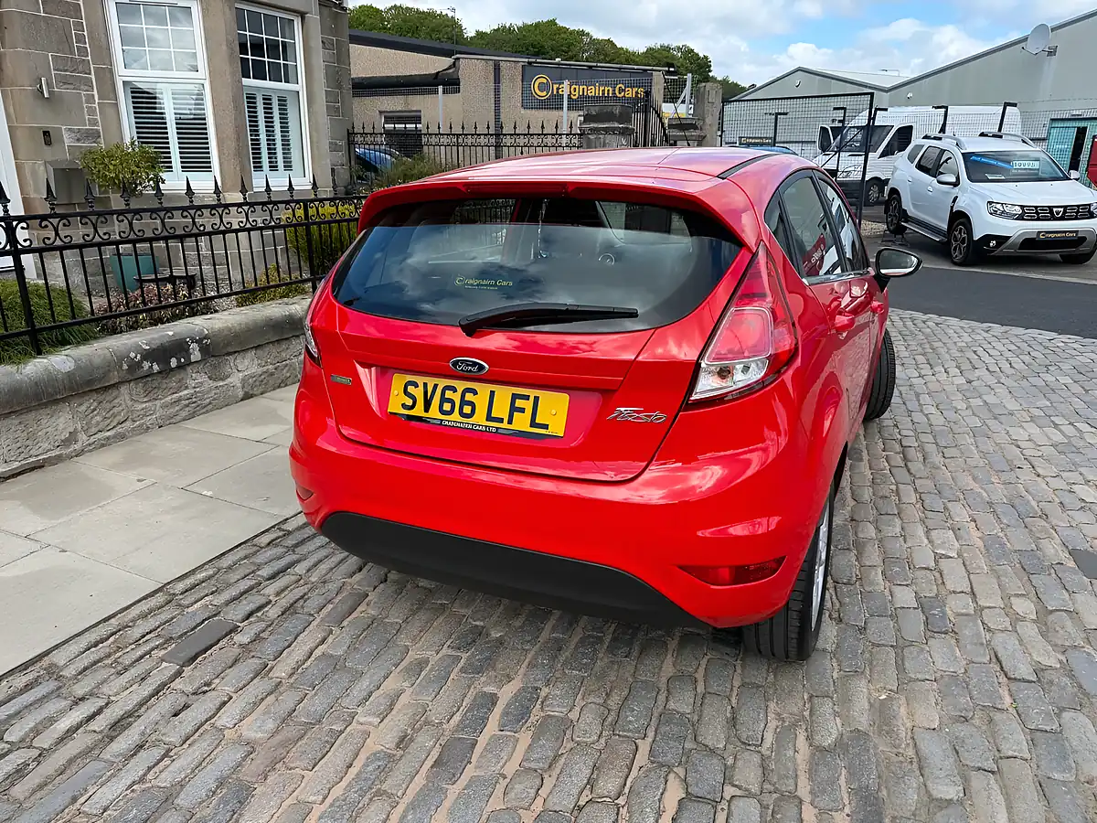 Used 2016 Ford Fiesta Zetec Race Red - Interior and Exterior details 12