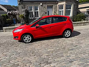 Used 2016 Ford Fiesta Zetec Race Red - Interior and Exterior details 14