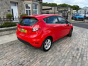 Used 2016 Ford Fiesta Zetec Race Red - Interior and Exterior details 7