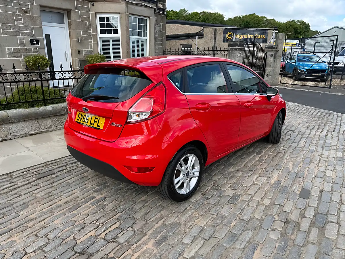 Used 2016 Ford Fiesta Zetec Race Red - Interior and Exterior details 7