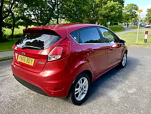 Used 2016 Ford Fiesta Zetec Red - Interior and Exterior details 5
