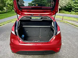 Used 2016 Ford Fiesta Zetec Red - Interior and Exterior details 8