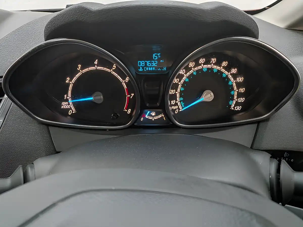 Used 2016 Ford Fiesta Zetec Red - Interior and Exterior details 11