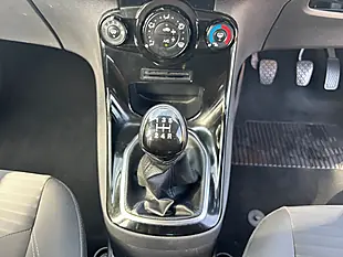 Used 2016 Ford Fiesta Zetec Red - Interior and Exterior details 16