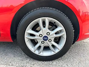 Used 2016 Ford Fiesta Zetec Red - Interior and Exterior details 20