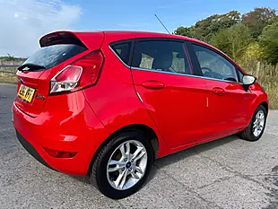 Used 2016 Ford Fiesta Zetec Red - Interior and Exterior details 3