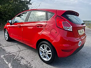 Used 2016 Ford Fiesta Zetec Red - Interior and Exterior details 6