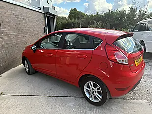 Used 2016 Ford Fiesta Zetec Red - Interior and Exterior details 12