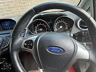 Used 2016 Ford Fiesta Zetec Red - Interior and Exterior details 17