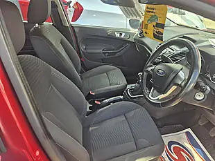 Used 2016 Ford Fiesta Zetec Red - Interior and Exterior details 11