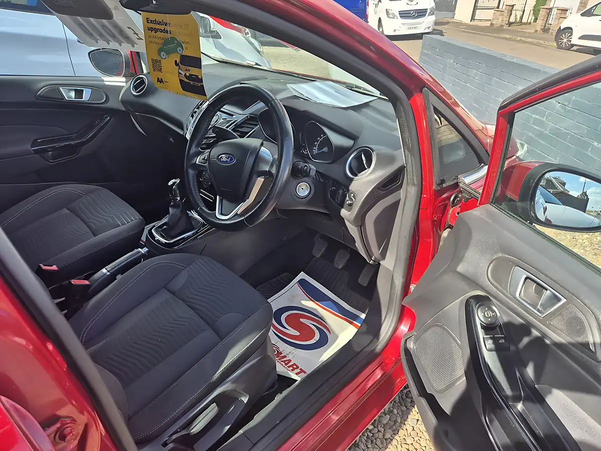 Used 2016 Ford Fiesta Zetec Red - Interior and Exterior details 12