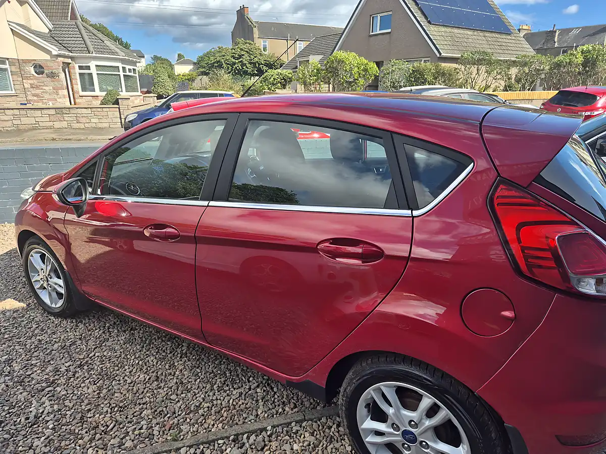 Used 2016 Ford Fiesta Zetec Red - Interior and Exterior details 8