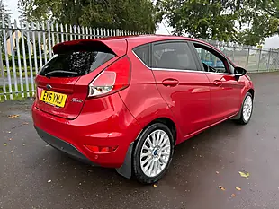 Used 2016 Ford Fiesta Zetec Red - Interior and Exterior details 6