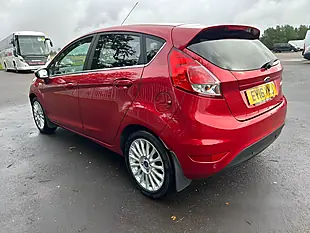 Used 2016 Ford Fiesta Zetec Red - Interior and Exterior details 7