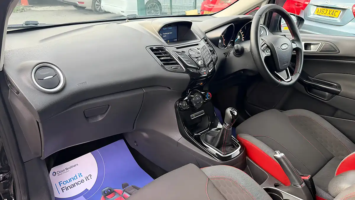 Used 2016 Ford Fiesta Zetec S Black - Interior and Exterior details 11