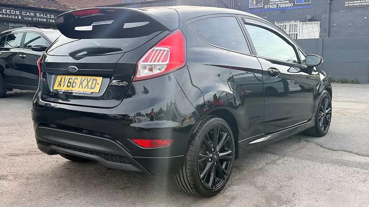 Used 2016 Ford Fiesta Zetec S Black - Interior and Exterior details 3