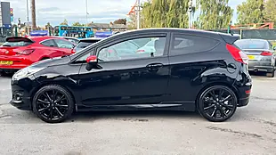 Used 2016 Ford Fiesta Zetec S Black - Interior and Exterior details 6